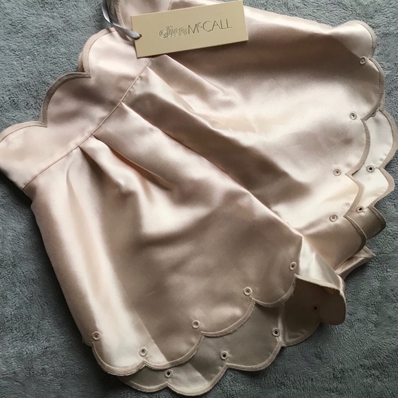 Alice McCall Pants - NWT Alice McCall Wendy Darling Scalloped Shorts High Waist Blush Pink Sz 2